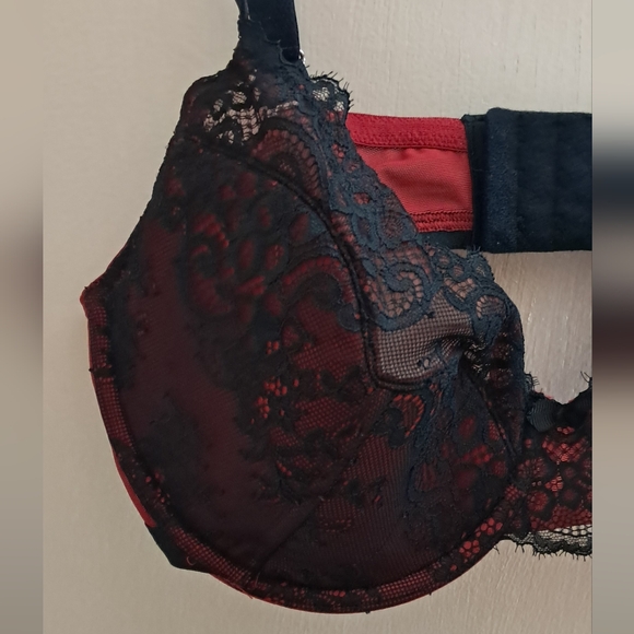 Adore Me Red & Black Lace Bra - Picture 2 of 6